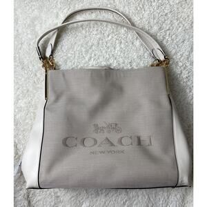 Coach Dalton 31 Horse And Carriage Jacquard Chalk Shoulder Bag
